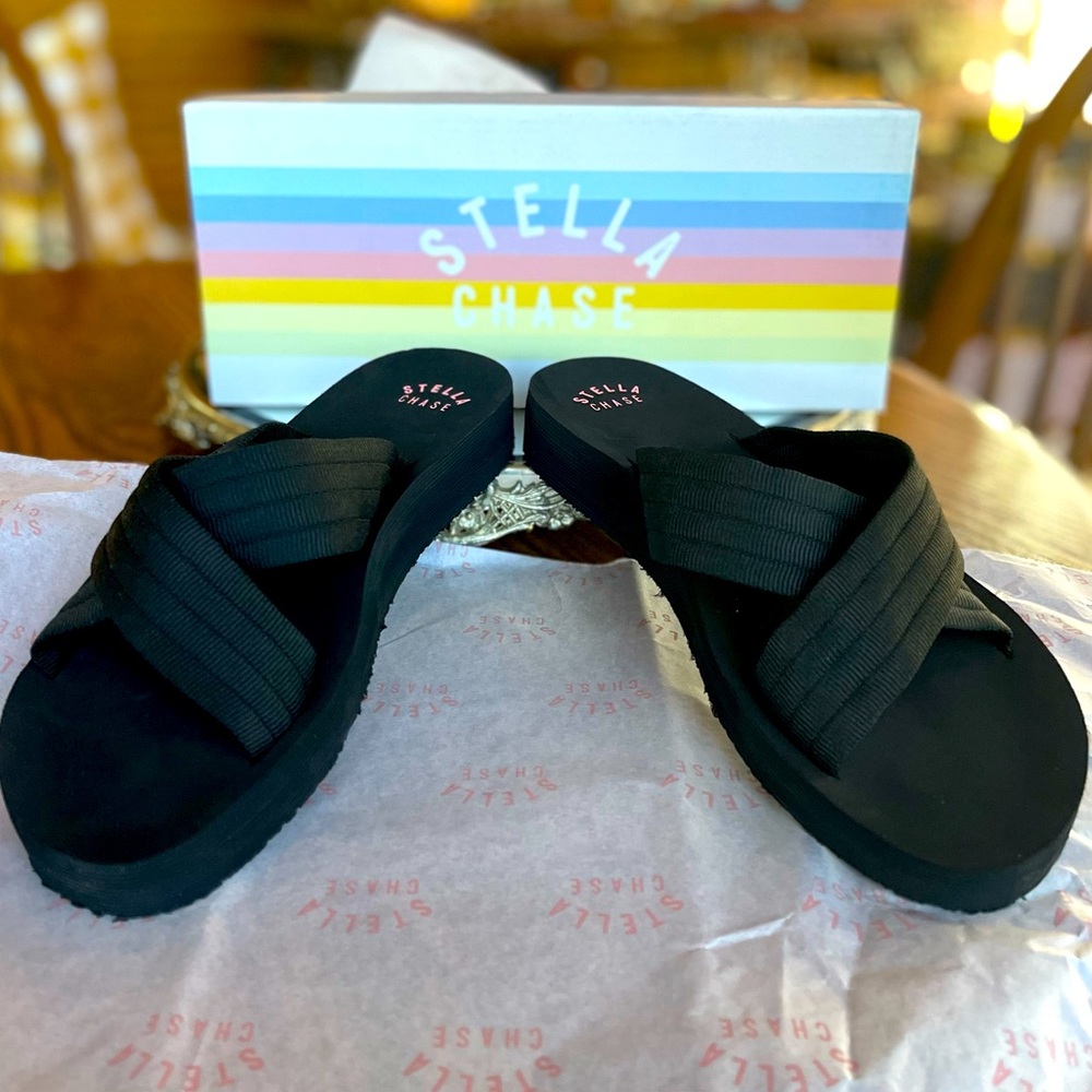 Stella Chase Women’s Mesa EVA Sandal Flip Flop – Black – Size 8M (NWT)